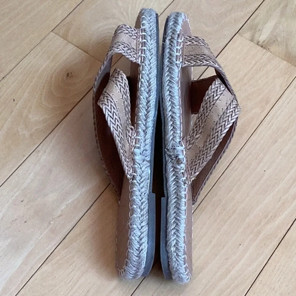 BEACH by Matisse hightide slide on sandals, espadrille flats. Women’s size 8